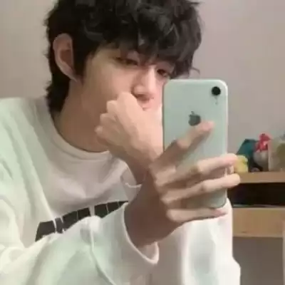 卢浅伽